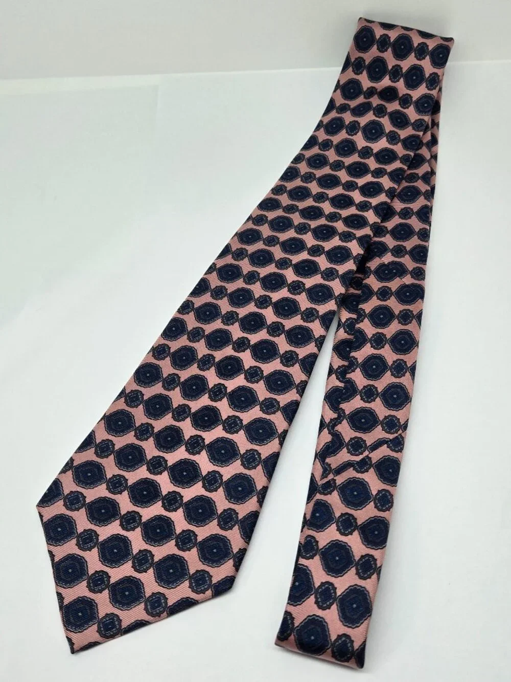 Izod Mens Tie Pink, Blue, 3.5
